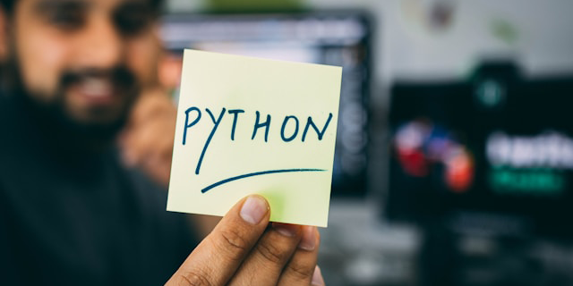 What is Python Language Download?